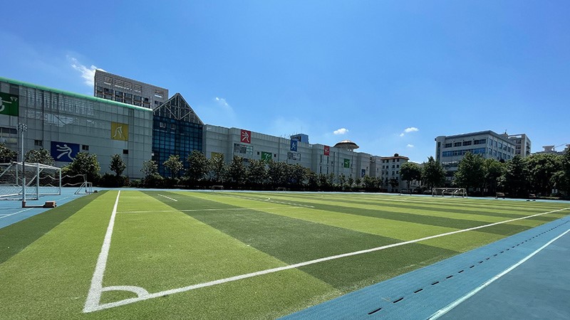 湖南长郡中学-接纳emc易倍广播系统